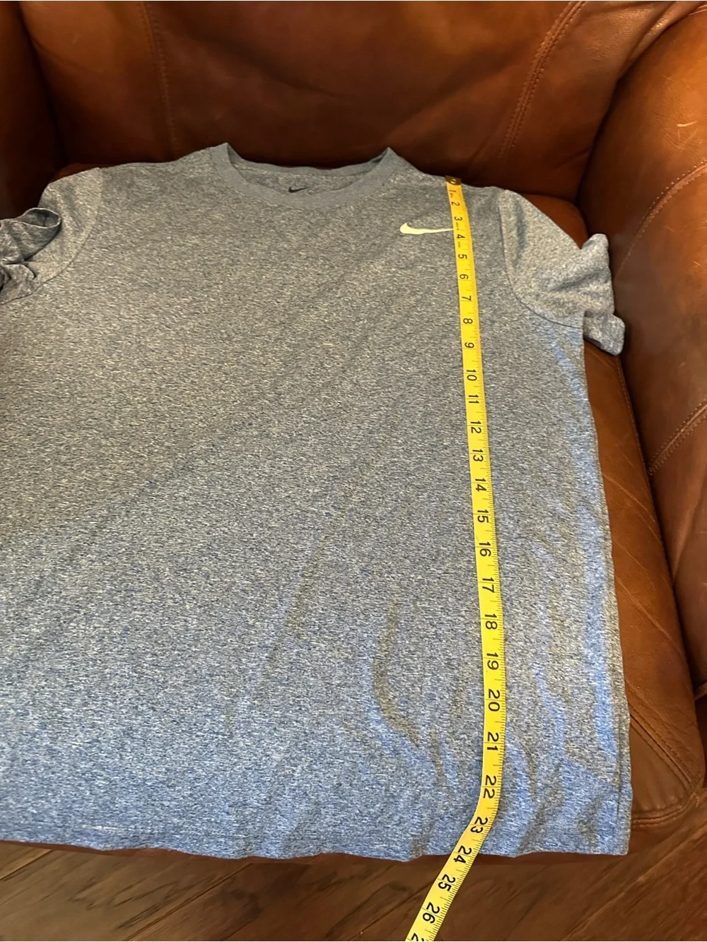 Nike | Light Blue Heathered “The Nike Tee” Performance T-shirt - Men’s Medium